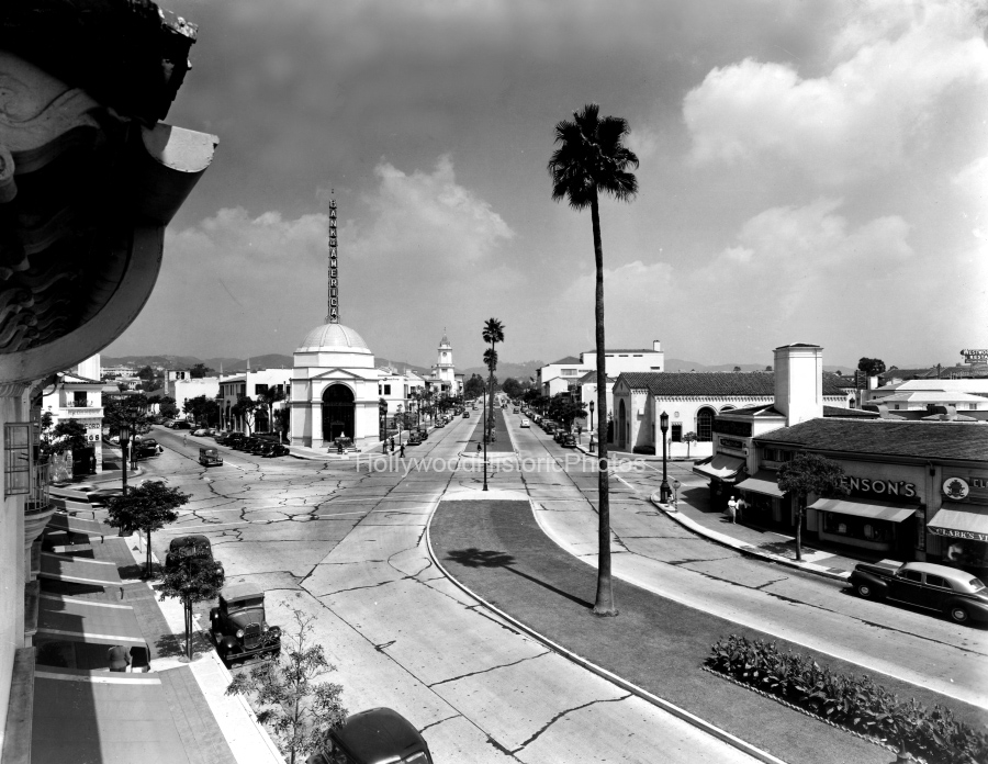 Westwood Village 1941 north up Westwood Blvd at Kinross Ave wm.jpg